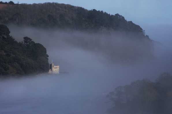14 April 2022 - 17-27-29

----------------
Kingswear Castle in the mist